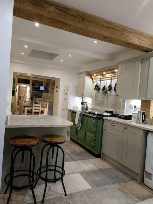 Big Fireplace Aga Hot Tub Wet Room Barn Garage لينيلي المظهر الخارجي الصورة